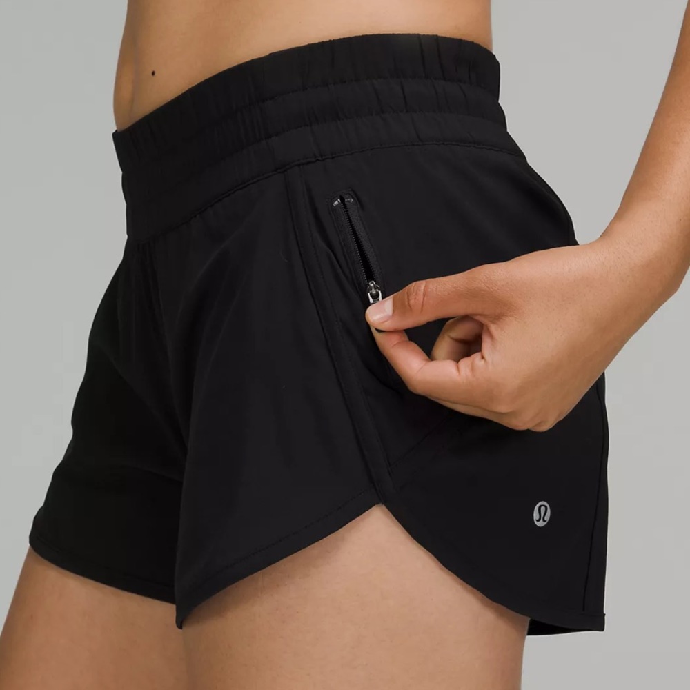Lululemon tracker short 3”